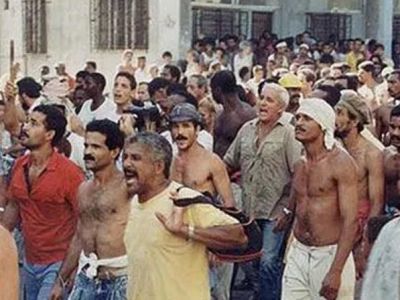Протестующие на Кубе ("Малеконасо"), 5.08.1994. Фото: vkrizis.info